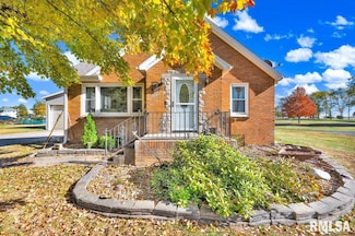 116 Jibben St, Green Valley, IL 61534
