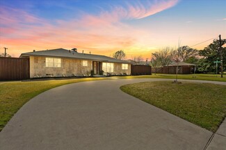 6706 Royal Ln, Dallas, TX 75230