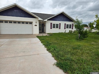 710 Albany Ave, Torrington, WY 82240