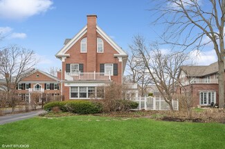 251 Scott Ave, Winnetka, IL 60093