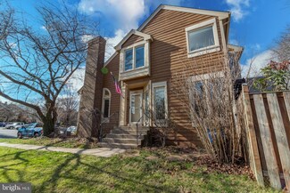 1069 Nicklaus Ct, Herndon, VA 20170