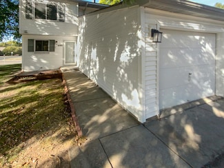 699 E Burnsville Pkwy Unit 17, Burnsville, MN 55337