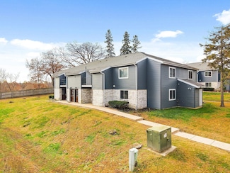 707 Whispering Pines Way Unit 707, Fitchburg, WI 53713