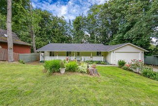 26228 Edgewater Place NW, Poulsbo, WA 98370