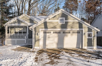 263 N Division Ave Unit 6, Holland, MI 49424