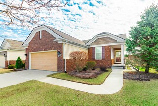 26429 Rock Lake Ct, Flat Rock, MI 48134
