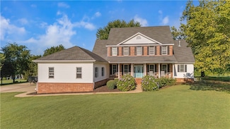 2247 N Heather Cove, Fayetteville, AR 72701