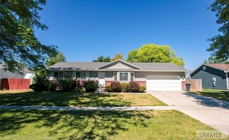 2940 Carolyn Ln, Ammon, ID 83406