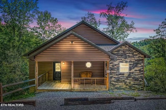 3139 Sourwood Way, Sevierville, TN 37862
