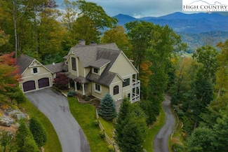906 Fox Meadow Rd, Banner Elk, NC 28604
