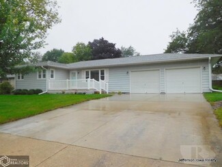 1202 Riverside Dr, Jefferson, IA 50129