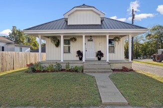 120 N Apple St, Georgetown, OH 45121