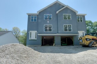 59 Tatman St, Worcester, MA 01607