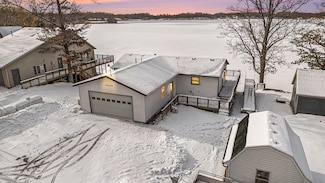 18223 67th Ave, Barryton, MI 49305