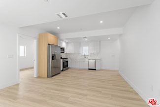 10957 Calvert St Unit 1, North Hollywood, CA 91606