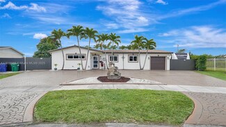 8540 NW 182nd St, Hialeah, FL 33015