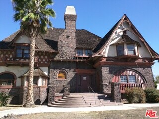 3115 W Adams Blvd, Los Angeles, CA 90018