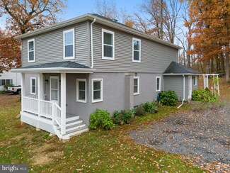 1660 Fels Rd, Pennsburg, PA 18073