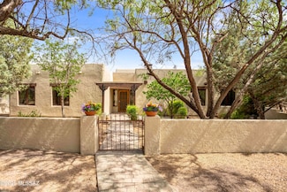 1366 E Cottonwood Ln, Huachuca City, AZ 85616