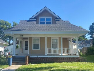 109 Crescent St, Shenandoah, IA 51601