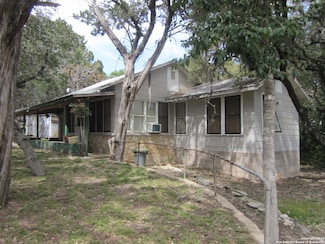 152 Cherokee Trail, Lakehills, TX 78063