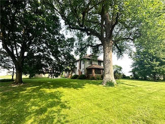 302 S Chicago St, Sidell, IL 61876