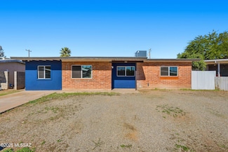 932 W Weymouth St, Tucson, AZ 85705