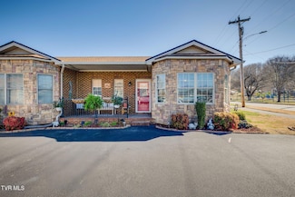 1205 W G St Unit 1, Elizabethton, TN 37643