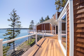 2 Eastern Shores Rd, Beals, ME 04611