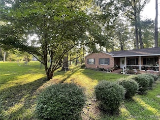 25 Langford Ln, Water View, VA 23180