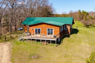 7350 Cedar Creek Rd, Delton, MI 49046