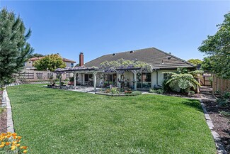 255 Wellington Dr, Santa Maria, CA 93455