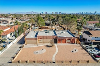 3070 Mann St, Las Vegas, NV 89146