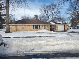 1706 Judd Ave N, Glencoe, MN 55336