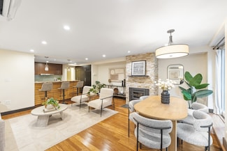 53 Clarendon St Unit 1, Boston, MA 02116