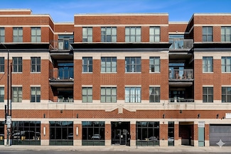 2472 W Foster Ave Unit 209, Chicago, IL 60625