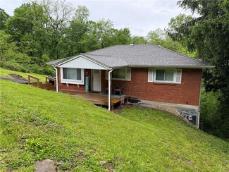 160 Skellytown Rd, Irwin, PA 15642