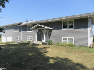 1402 N West St, Mount Ayr, IA 50854
