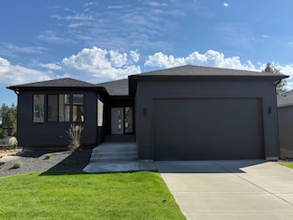 3203 S Custer Ln, Spokane, WA 99223