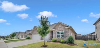 16224 Trestle St SE, Huntsville, AL 35803