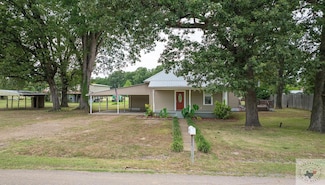 319 Pine St, Ogden, AR 71853
