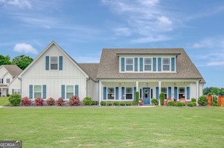 17 Sawtooth Oak Dr, Moreland, GA 30259