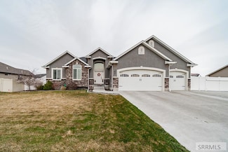 3891 Delaware Ave, Idaho Falls, ID 83404