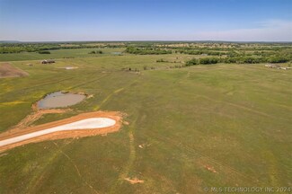 18452 S 365th Ave E, Porter, OK 74454