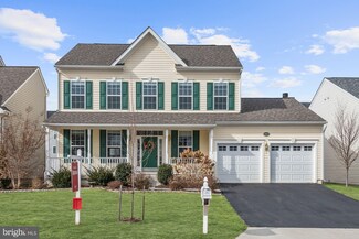 17671 Cleveland Park Dr, Round Hill, VA 20141