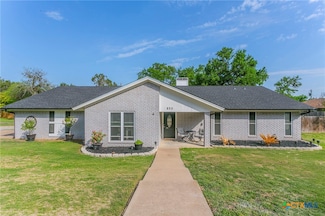 820 Woodside Dr, Harker Heights, TX 76548