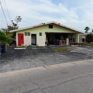 439 129th Ave E, Madeira Beach, FL 33708