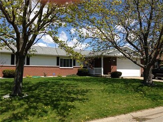 1378 Richmar Ln, Napoleon, OH 43545