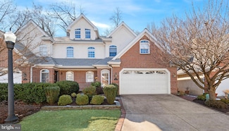 39 Hill Rd, Wilmington, DE 19806