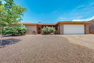 9515 Regal Ridge Dr NE, Albuquerque, NM 87111